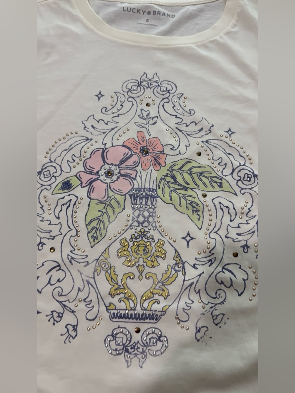 Graphic tee